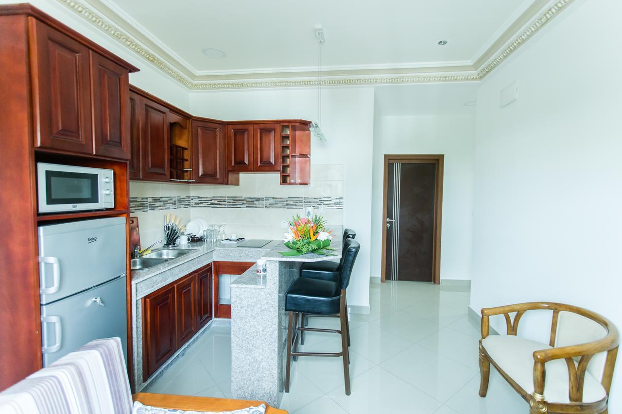 Residence Hoteliere Le Jomonia Libreville Zewnętrze zdjęcie