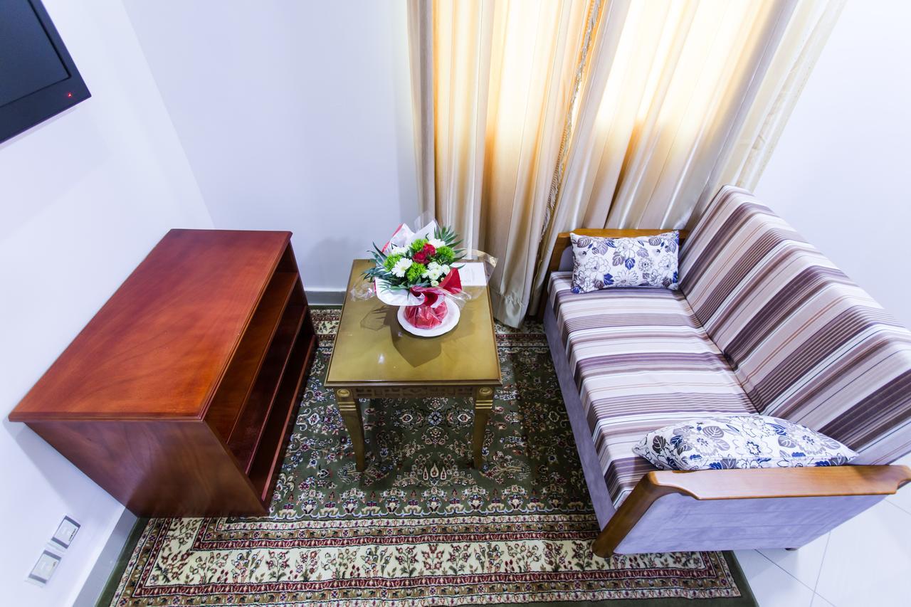 Residence Hoteliere Le Jomonia Libreville Zewnętrze zdjęcie